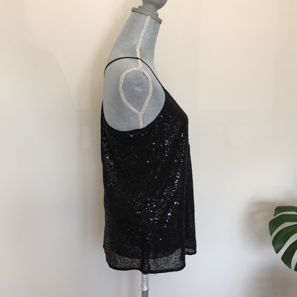 NWOT - Smart Set black halter style sleeveless top - Picture 3 of 7